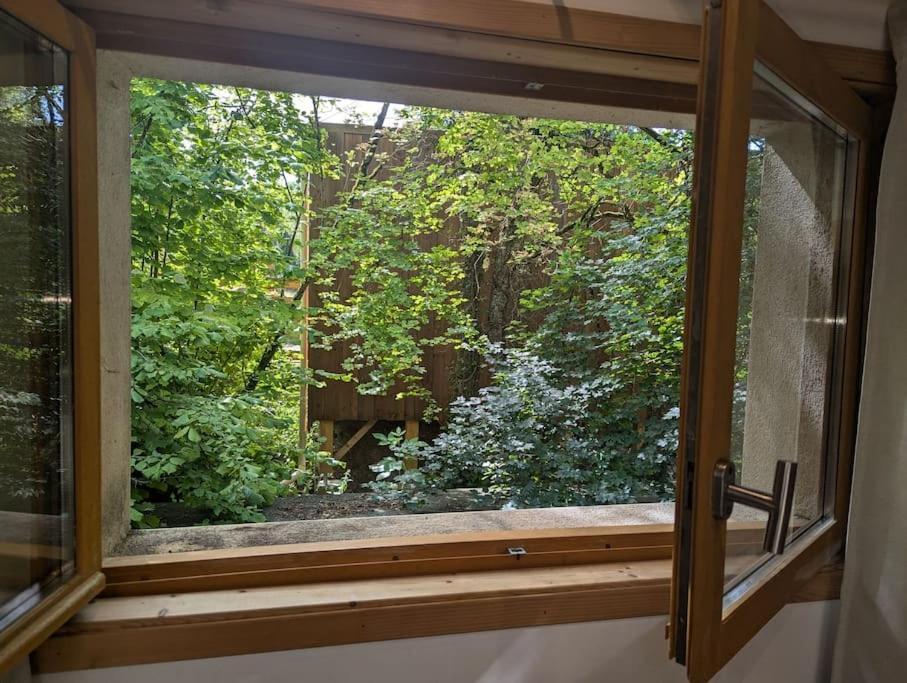 Gîte zen dans les bois Blesignac Buitenkant foto